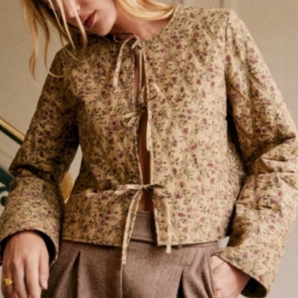 SÉZANE Paoline Tie Front Jacket In Miranda Beige Floral Print